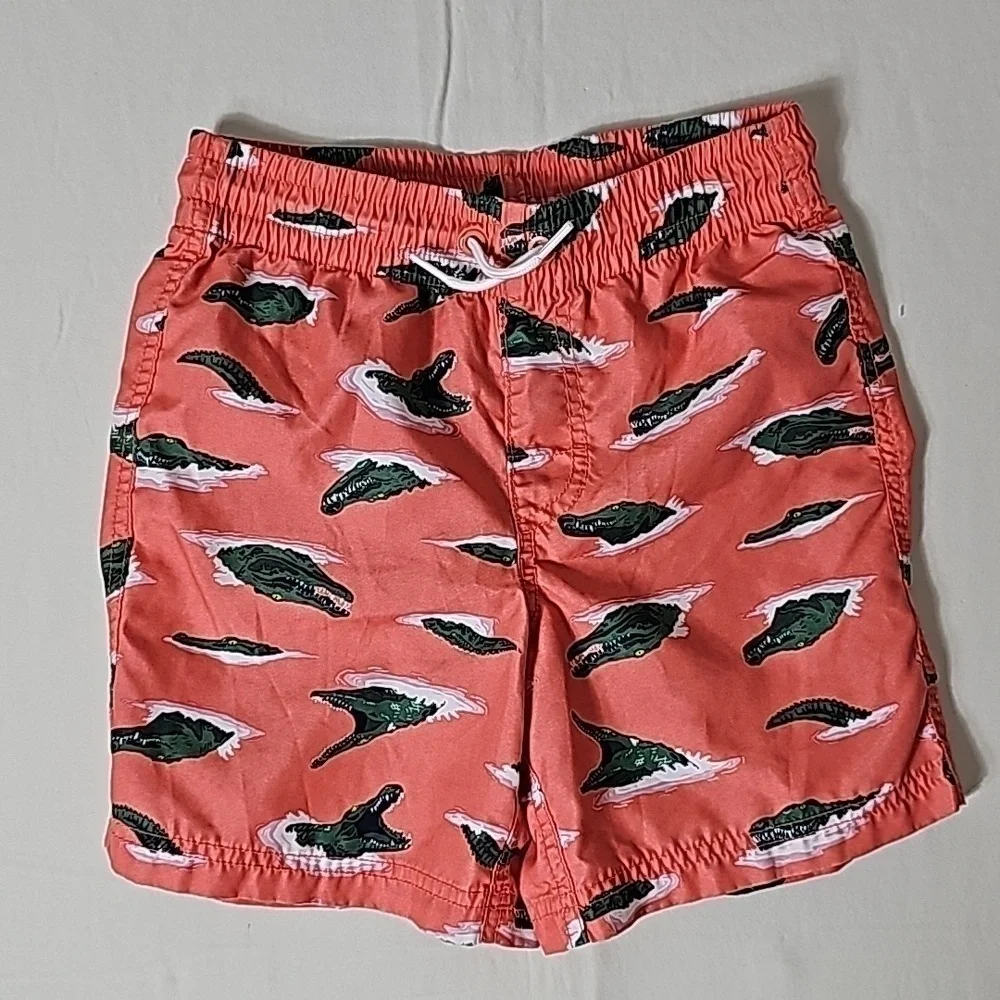 Old Navy boy's swin trunk size M(8)
